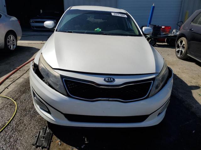 5XXGM4A73FG457043 - 2015 KIA OPTIMA LX WHITE photo 5