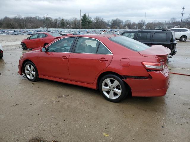 4T1BF3EK3BU666599 - 2011 TOYOTA CAMRY BASE RED photo 2