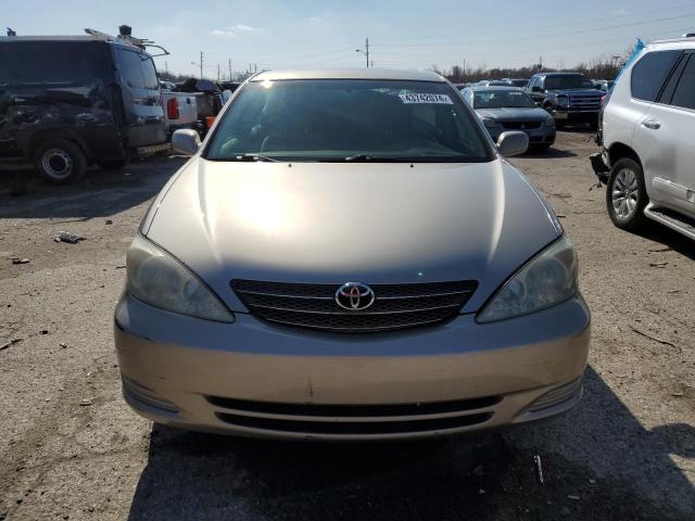 4T1BE32K02U634717 - 2002 TOYOTA CAMRY LE GOLD photo 5