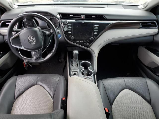 4T1F31AK6LU520817 - 2020 TOYOTA CAMRY XLE BLACK photo 8