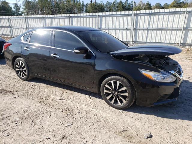 1N4AL3AP5JC207854 - 2018 NISSAN ALTIMA 2.5 BLACK photo 4