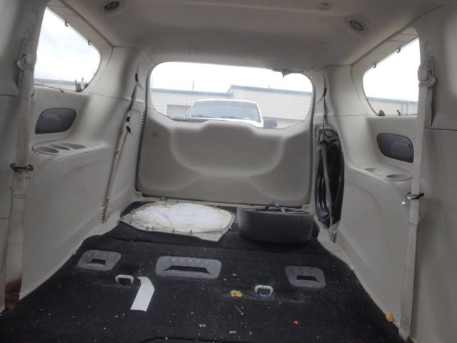 2C4RC1BG0HR572492 - 2017 CHRYSLER PACIFICA TOURING L WHITE photo 10