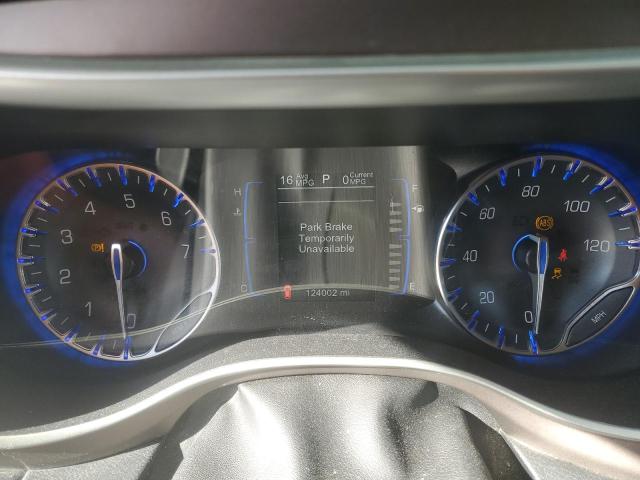 2C4RC1BG0HR572492 - 2017 CHRYSLER PACIFICA TOURING L WHITE photo 9