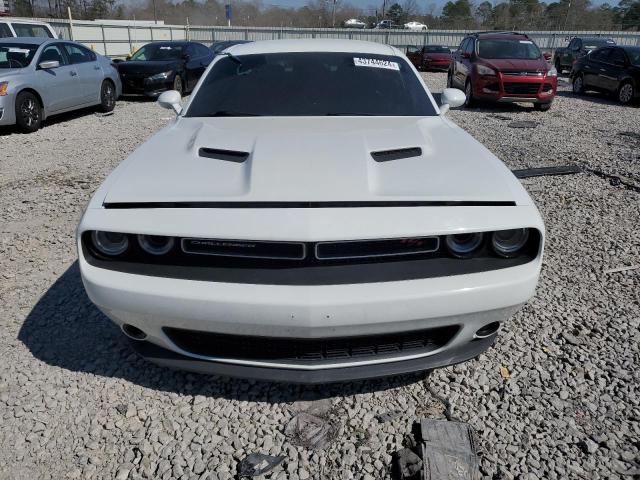 2C3CDZBT5GH213968 - 2016 DODGE CHALLENGER R/T WHITE photo 5