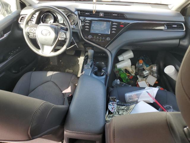 4T1C11AK8LU345656 - 2020 TOYOTA CAMRY LE WHITE photo 8