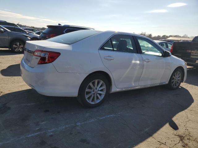 4T4BF1FK6DR321384 - 2013 TOYOTA CAMRY L WHITE photo 3