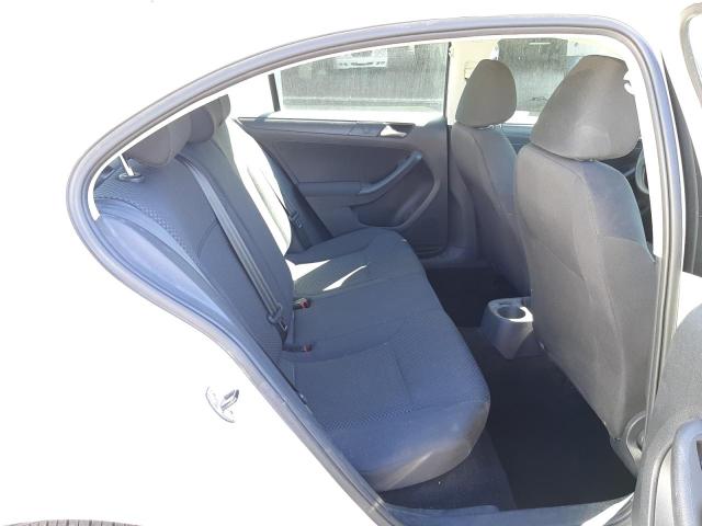 3VW2K7AJXCM378523 - 2012 VOLKSWAGEN JETTA BASE Weiß Foto 10