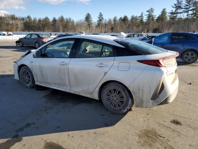 JTDKARFP8H3054431 - 2017 TOYOTA PRIUS PRIM WHITE photo 2