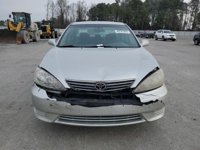 4T1BE32K65U001031 - 2005 TOYOTA CAMRY LE SILVER photo 5
