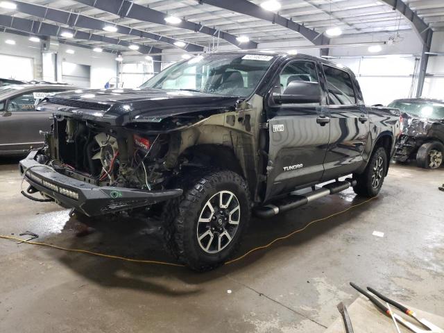 5TFDW5F18GX551646 - 2016 TOYOTA TUNDRA CREWMAX SR5 BLACK photo 1