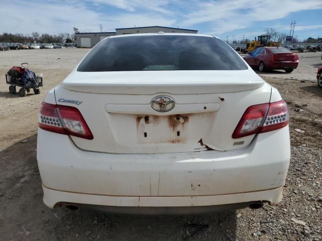 4T1BF3EK3BU679787 - 2011 TOYOTA CAMRY BASE WHITE photo 6