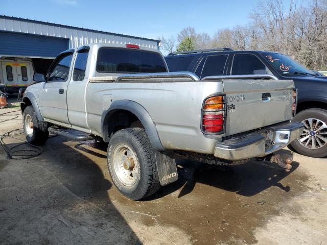 5TEWN72N83Z246716 - 2003 TOYOTA TACOMA XTRACAB SILVER photo 2