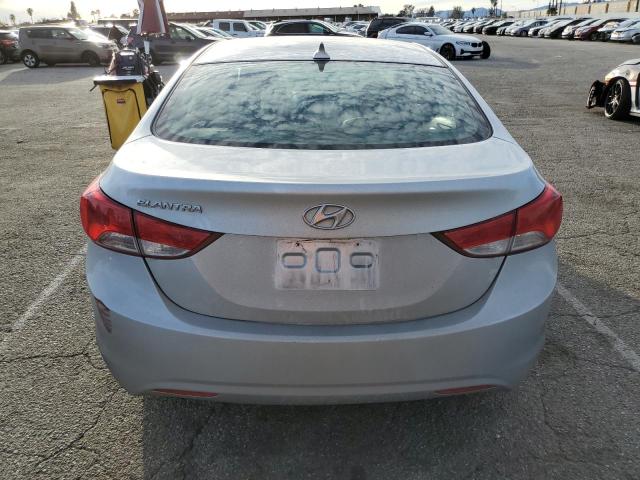 5NPDH4AE5DH161996 - 2013 HYUNDAI ELANTRA GLS SILVER photo 6