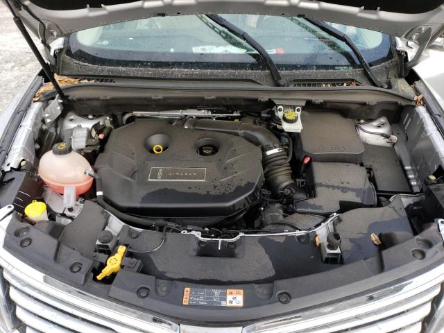 5LMCJ2C90HUL50922 - 2017 LINCOLN MKC SELECT Արծաթագույն լուսանկար 12