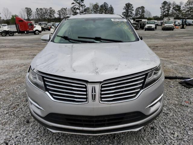 5LMCJ2C90HUL50922 - 2017 LINCOLN MKC SELECT Արծաթագույն լուսանկար 5