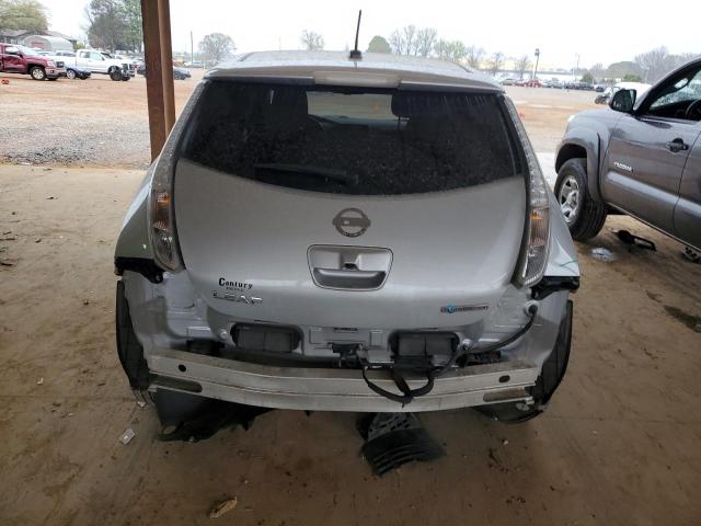 1N4AZ0CPXFC333709 - 2015 NISSAN LEAF S SILVER photo 6