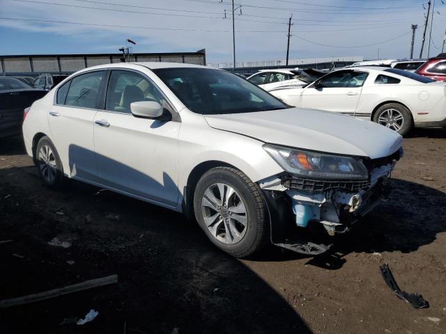 1HGCR2F36DA087095 - 2013 HONDA ACCORD LX WHITE photo 4