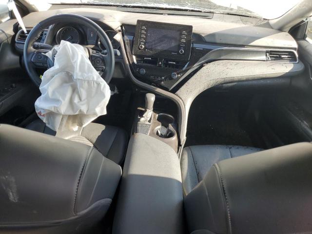 4T1G11AK8PU720551 - 2023 TOYOTA CAMRY SE NIGHT SHADE WHITE photo 8