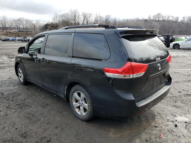 5TDKK3DC3DS353117 - 2013 TOYOTA SIENNA LE BLACK photo 2