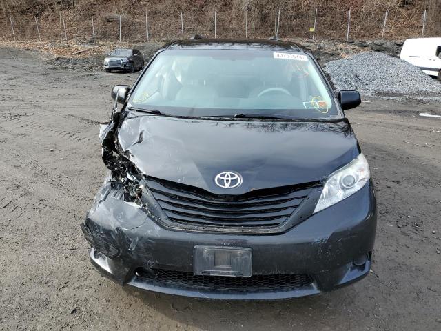 5TDKK3DC3DS353117 - 2013 TOYOTA SIENNA LE BLACK photo 5