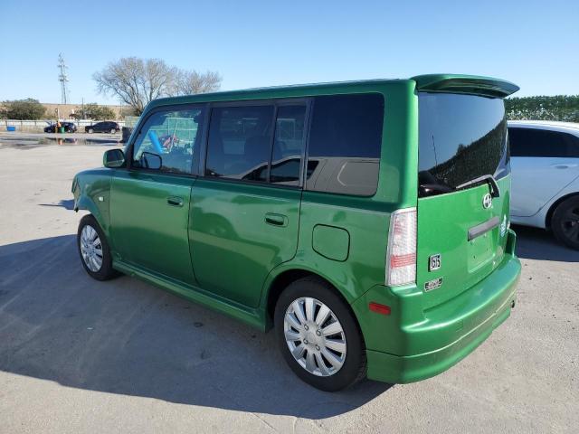 JTLKT334X64075357 - 2006 TOYOTA SCION XB GREEN photo 2