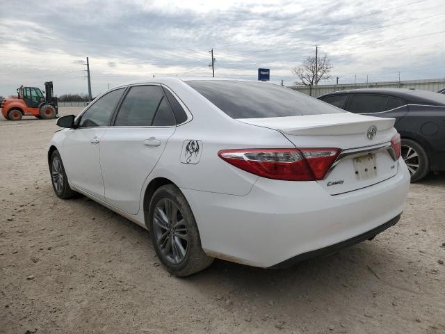 4T1BF1FK0FU958607 - 2015 TOYOTA CAMRY LE WHITE photo 2