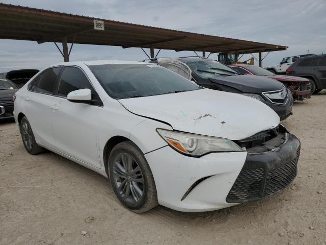 4T1BF1FK0FU958607 - 2015 TOYOTA CAMRY LE WHITE photo 4