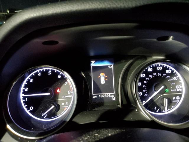 4T1B11HK1JU586764 - 2018 TOYOTA CAMRY L SILVER photo 9