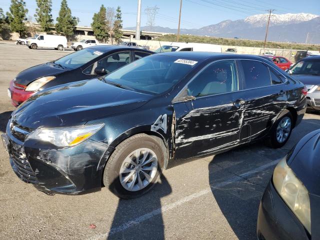 4T4BF1FK0FR469338 - 2015 TOYOTA CAMRY LE BLUE photo 1