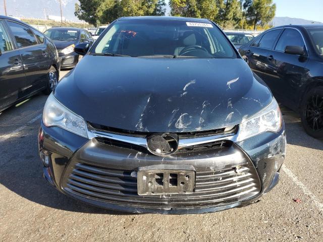 4T4BF1FK0FR469338 - 2015 TOYOTA CAMRY LE BLUE photo 5