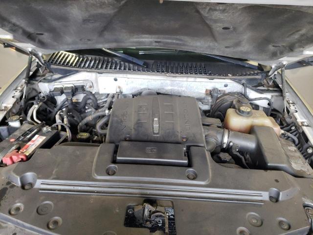 5LMFU28568LJ18759 - 2008 LINCOLN NAVIGATOR 银色 照片 12