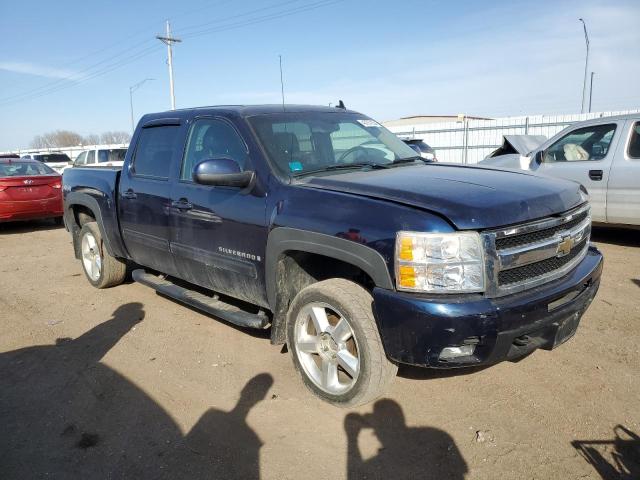 3GCEK33329G230039 - 2009 CHEVROLET SILVERADO K1500 LTZ BLUE photo 4