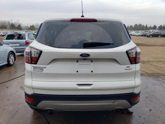 1FMCU0GDXHUE92210 - 2017 FORD ESCAPE SE WHITE photo 6