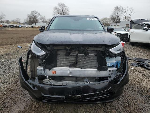 5TDGZRBH8NS233897 - 2022 TOYOTA HIGHLANDER XLE BLACK photo 5
