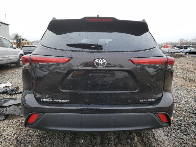 5TDGZRBH8NS233897 - 2022 TOYOTA HIGHLANDER XLE BLACK photo 6