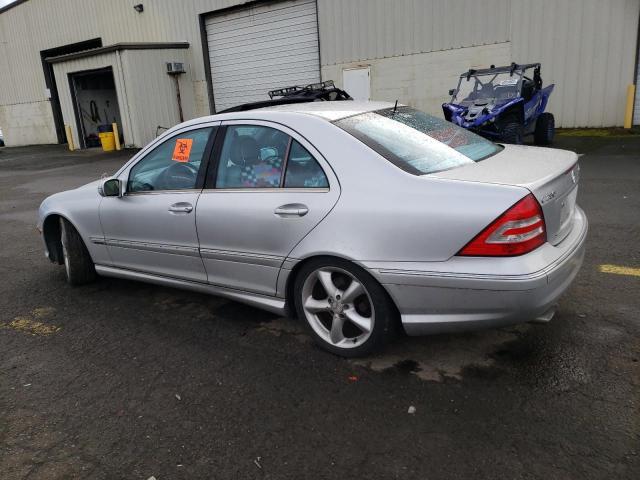 WDBRF40J05F684654 - 2005 MERCEDES-BENZ C 230K SPORT SEDAN SILVER photo 2