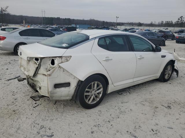 KNAGM4A73D5440421 - 2013 KIA OPTIMA LX WHITE photo 3