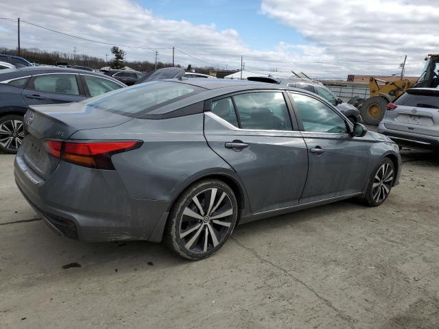 1N4BL4CV1KC186637 - 2019 NISSAN ALTIMA SR GRAY photo 3