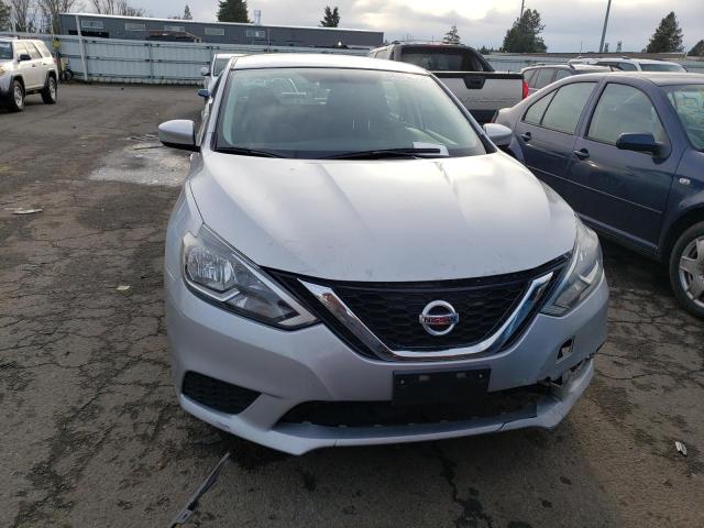 3N1AB7AP3JY312780 - 2018 NISSAN SENTRA S SILVER photo 5