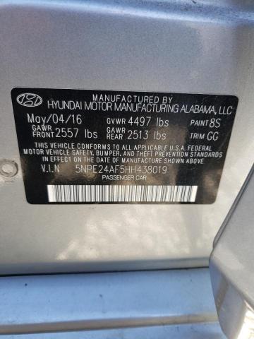 5NPE24AF5HH438019 - 2017 HYUNDAI SONATA SE SILVER photo 12