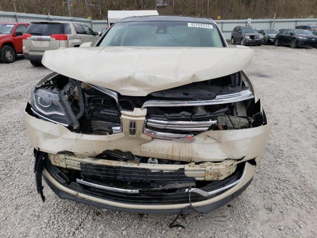 2LMPJ8LRXJBL14730 - 2018 LINCOLN MKX RESERVE Կրեմագույն լուսանկար 5