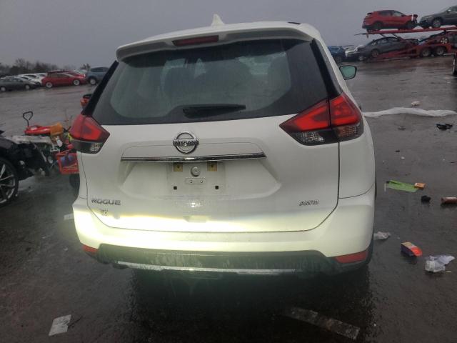 KNMAT2MV0JP550384 - 2018 NISSAN ROGUE S WHITE photo 6