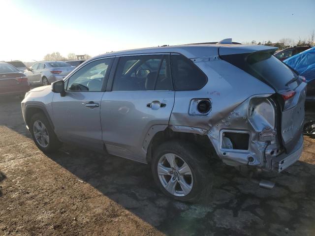 2T3P1RFV8MW140513 - 2021 TOYOTA RAV4 XLE SILVER photo 2