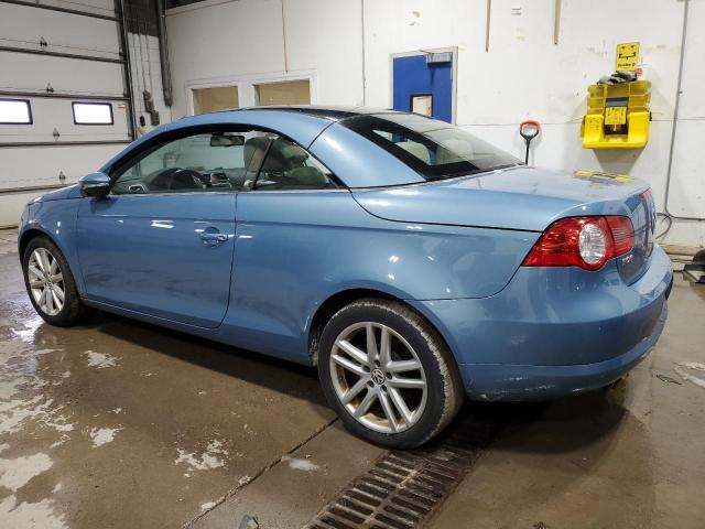 WVWFA71F09V019392 - 2009 VOLKSWAGEN EOS LUX BLUE photo 2