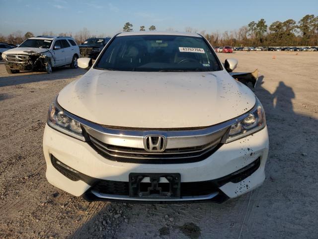 1HGCR2F54GA176170 - 2016 HONDA ACCORD SPORT WHITE photo 5