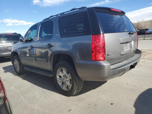 1GKS2CE05CR206898 - 2012 GMC YUKON SLT GRAY photo 2