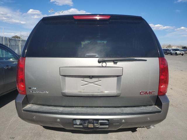 1GKS2CE05CR206898 - 2012 GMC YUKON SLT GRAY photo 6