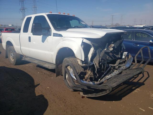 1FT7X2B67DEB17428 - 2013 FORD F250 SUPER DUTY WHITE photo 4