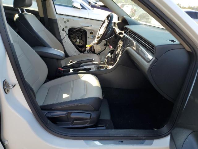 1VWMA7A38LC018679 - 2020 VOLKSWAGEN PASSAT R-LINE Weiß Foto 7