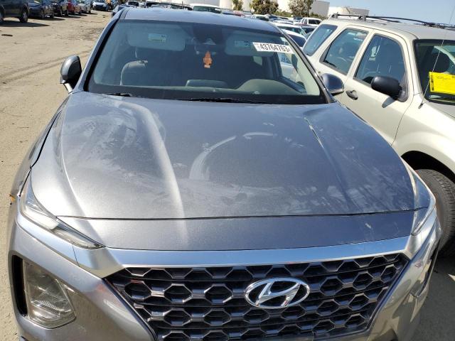 5NMS2CAD9KH095196 - 2019 HYUNDAI SANTA FE SE GRAY photo 12